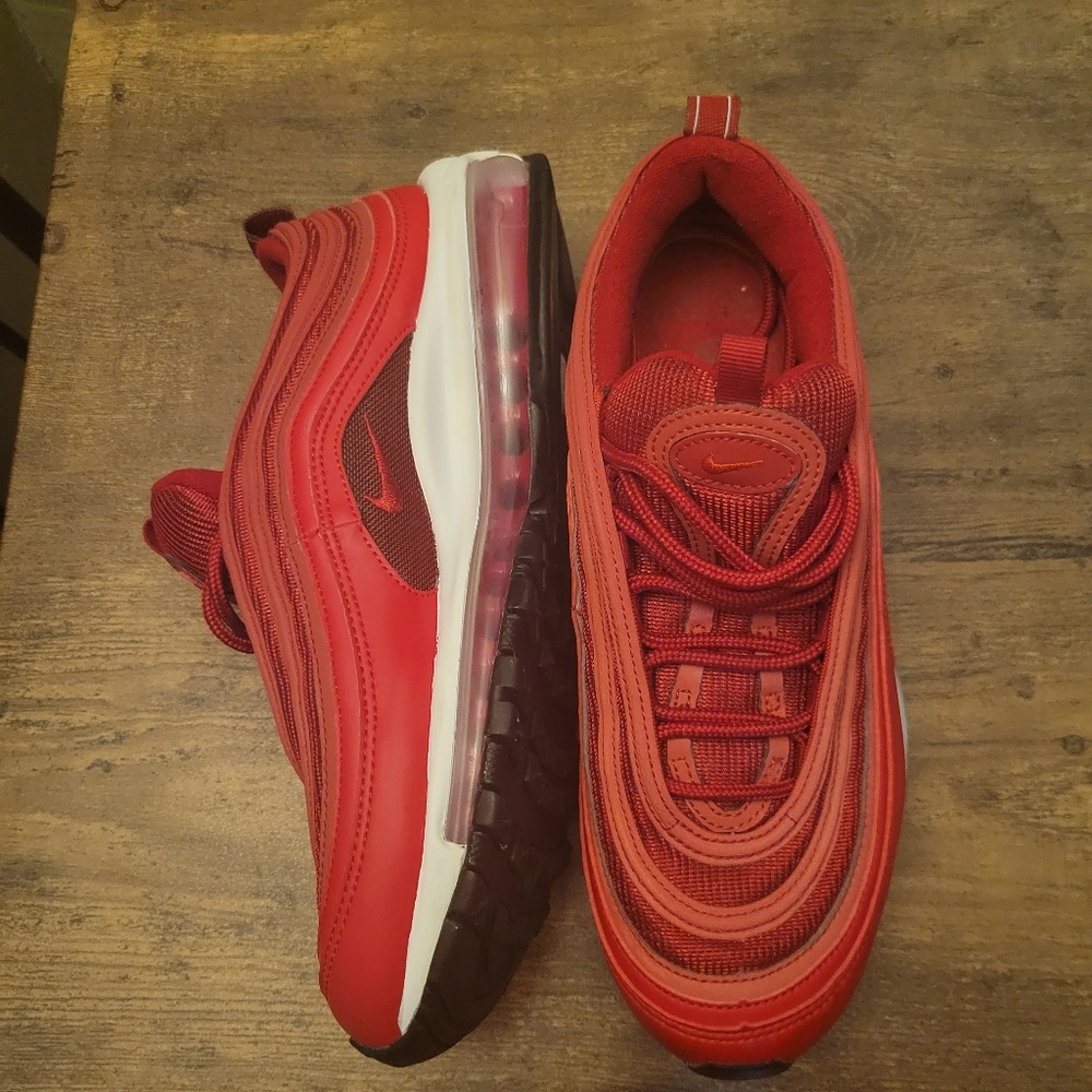 All Red Women Air Max